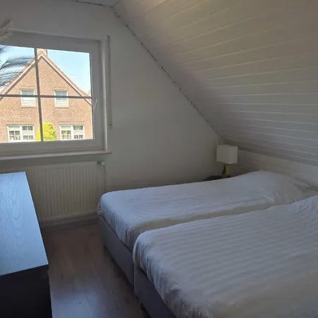 Ferienhaeuser Freiblick 펜션 Ditzumerverlaat